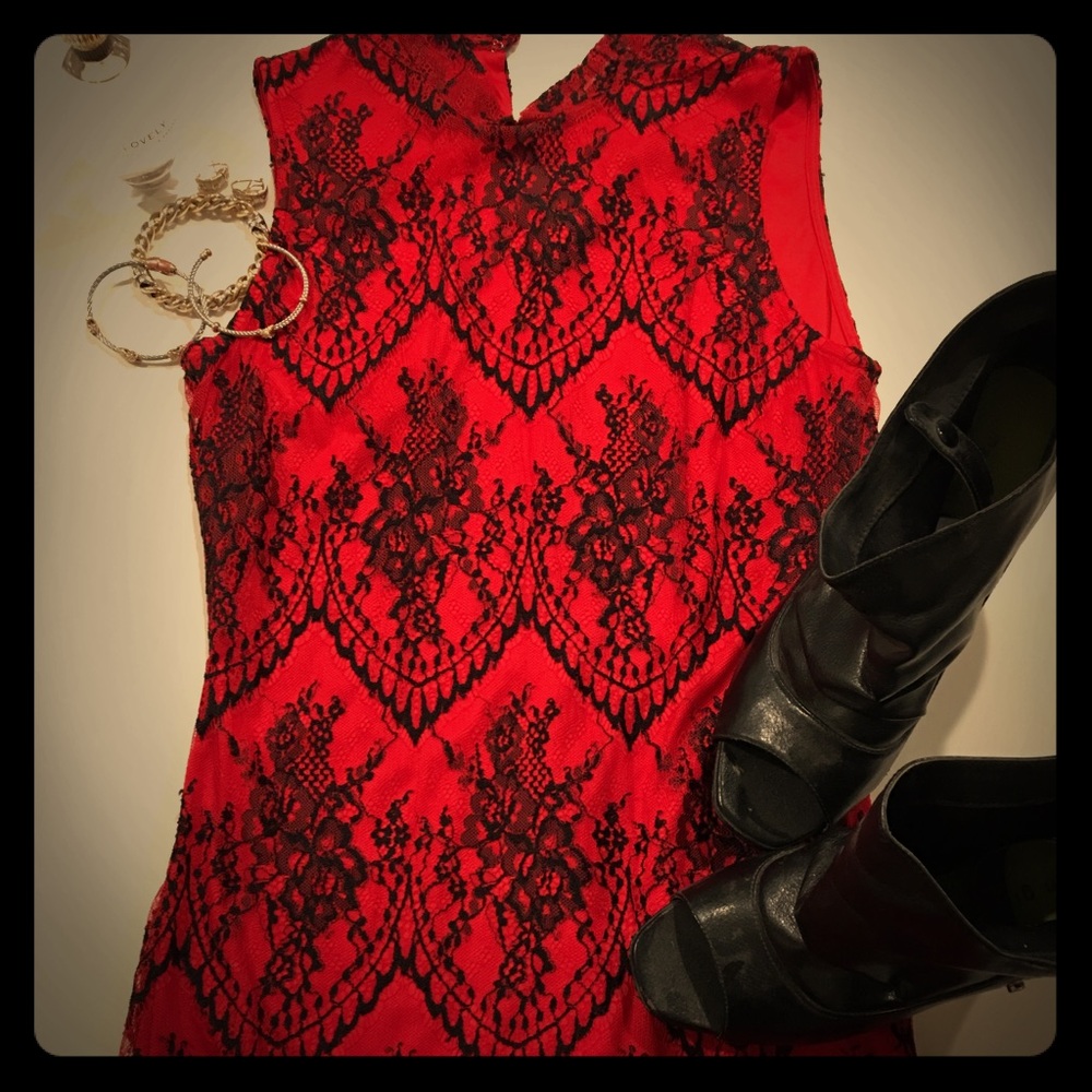 Eva Mendes New York & Company red cocktail dress.